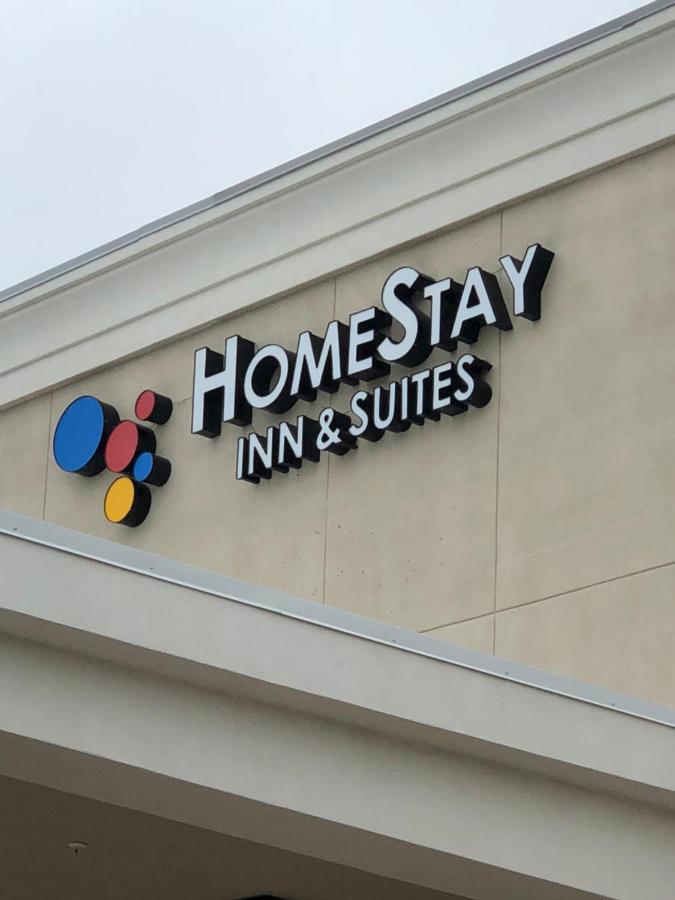 Homestay Inn & Suites אדינבורג מראה חיצוני תמונה